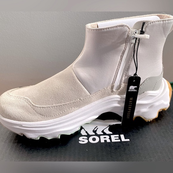 Sorel Women's Kinetic Breakthru Acadia Waterproof Boot ✨ Chalk + Sea Salt Size 8 - Picture 2 of 10